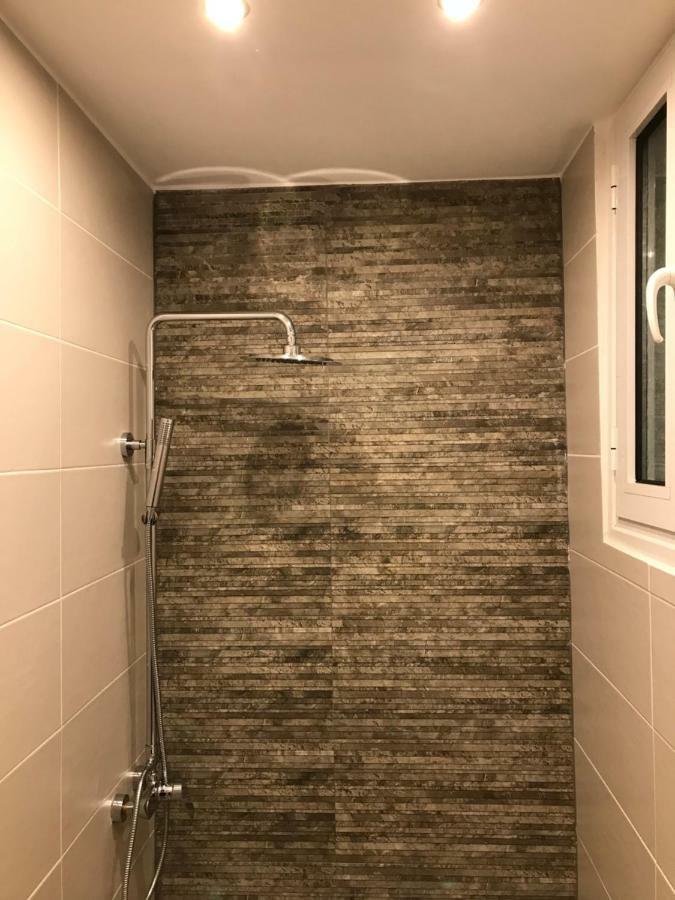 Modern City Center Apartment Preveza Marina Buitenkant foto