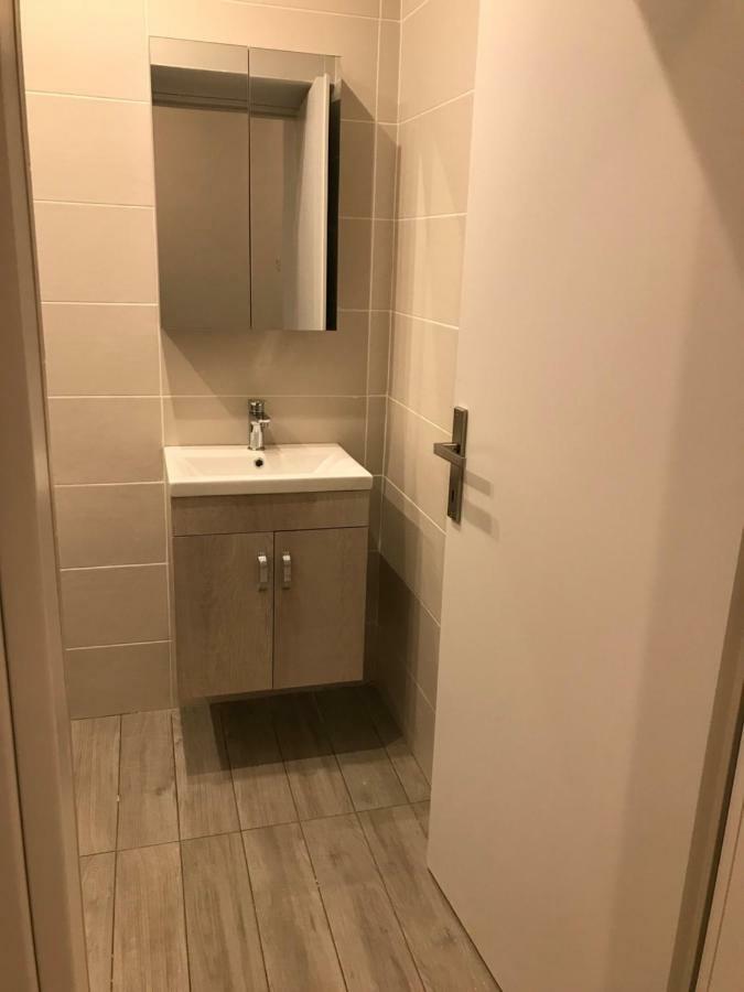 Modern City Center Apartment Preveza Marina Buitenkant foto