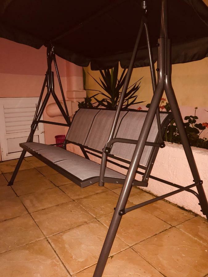 Modern City Center Apartment Preveza Marina Buitenkant foto